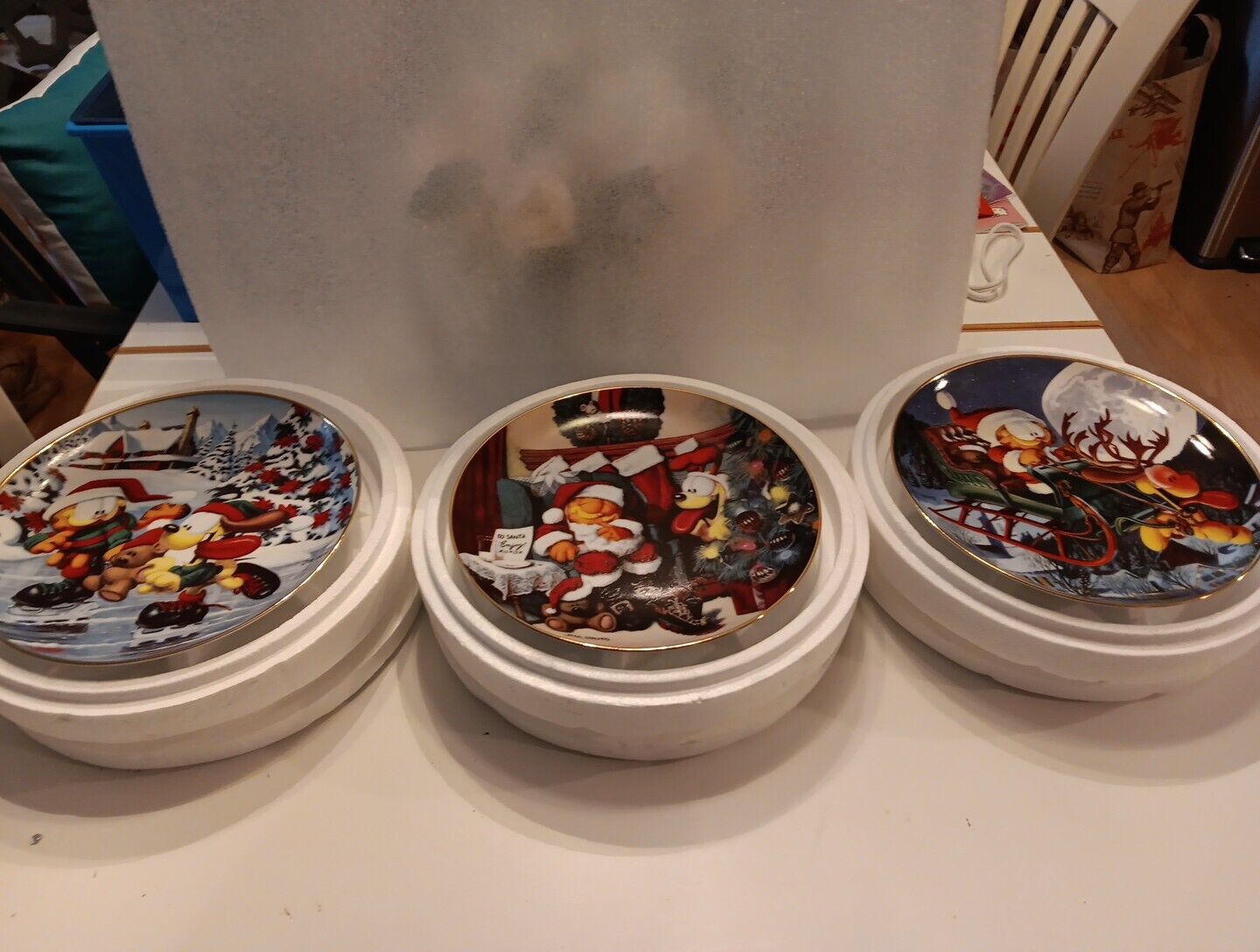 Danbury Mint Garfield's Christmas Plates - COMPLETE NUMBERED SET -