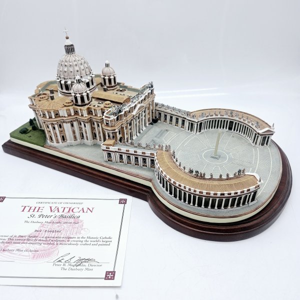 Danbury Mint Vatican St Peter's Basilica 14" Figurine Catholic Church COA Base