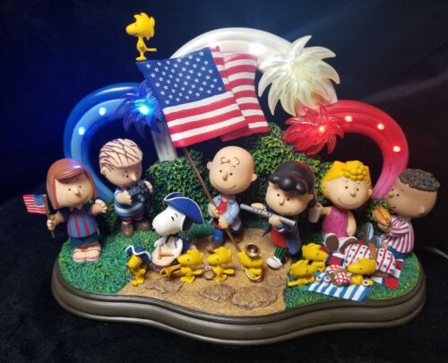 Danbury Mint "Yankee Doodle Dandy" Peanuts Lighted Sculpture-July 4th