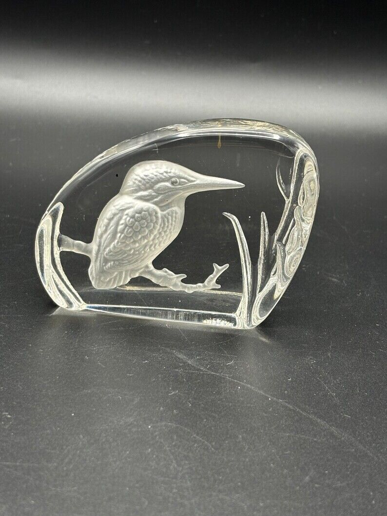 Wedgwood Crystal Etched Kingfisher Paperweight Danbury Mint