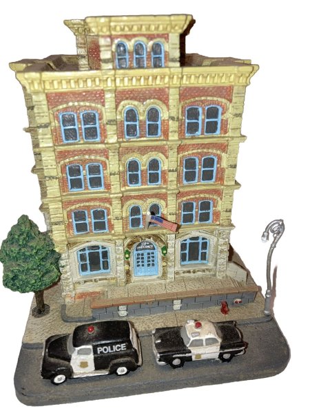 1994 Danbury Mint 19th PRECINCT NYPD Classic Amer. PD Stations B6564 4"x5"x6"