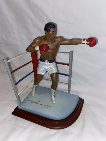 RARE Danbury Mint Muhammad Ali "In The Ring" Figurine Statue Boxing Figure Loose