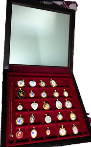 INTERNATIONAL PORCELAIN PENDANT COLLECTION Signd Painted -Wood Case DANBURY MINT