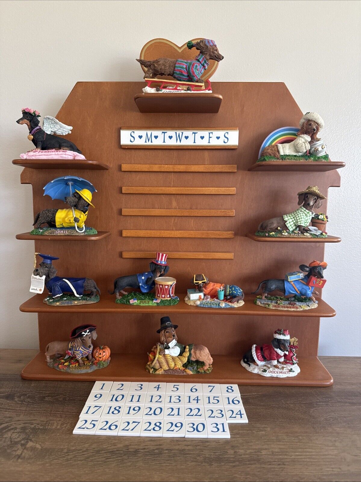 Danbury Mint Dachshund Perpetual Calendar Doxie Weiner Dog Very Nice LOOK!