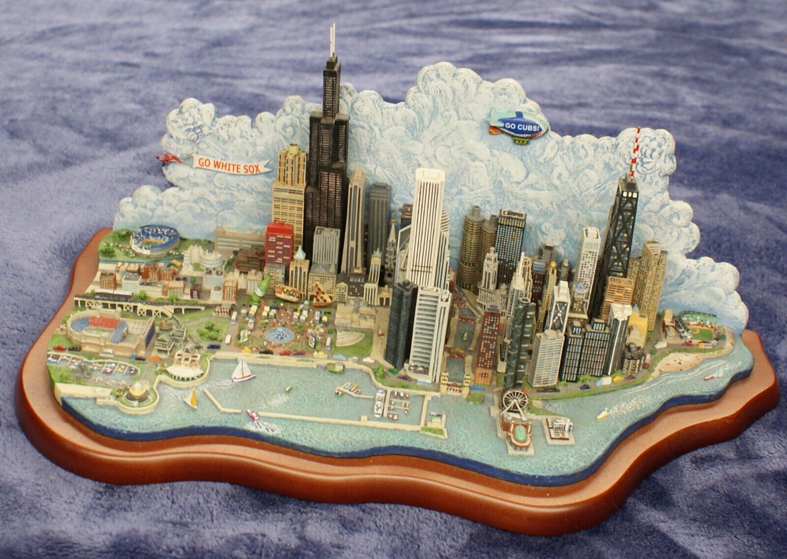 2007 Danbury Mint The Spirit of Chicago Cubs, White Sox, Bears Skyline