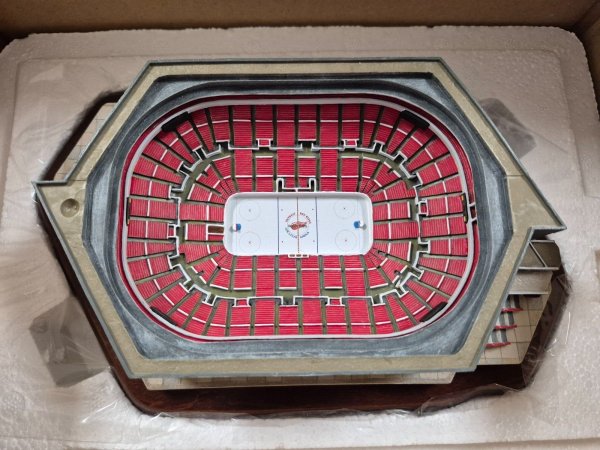 Danbury Mint Joe Louis Arena Detroit Red Wings NHL hockey replica Rink Stadium