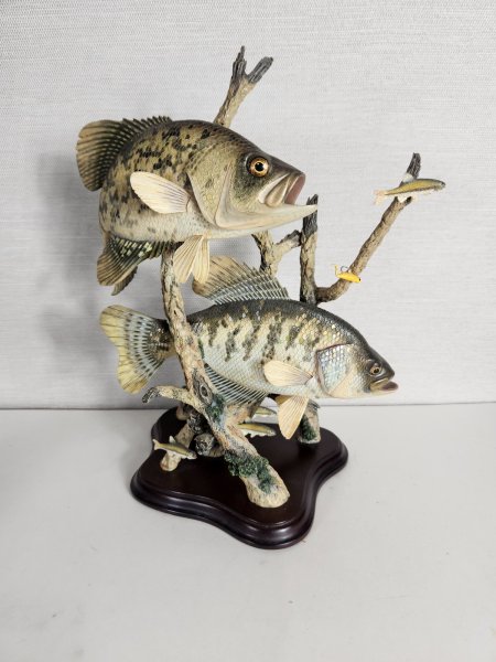 New ListingVtg Danbury Mint Underwater Strike Crappie Fish Sculpture Fishing Realistic