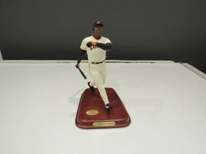 Danbury Mint San Francisco Giants Barry Bonds  Statue Baseball Figurine NO BOX