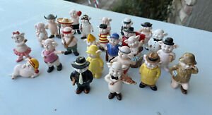 Danbury Mint "Piggies" Collection Complete Set Of 25 Porcelain Pig Figurine
