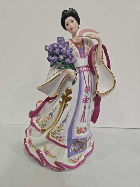 DANBURY MINT FIGURE "THE IRIS PRINCESS" BY LENA LIU - GEISHA. FREE S&H
