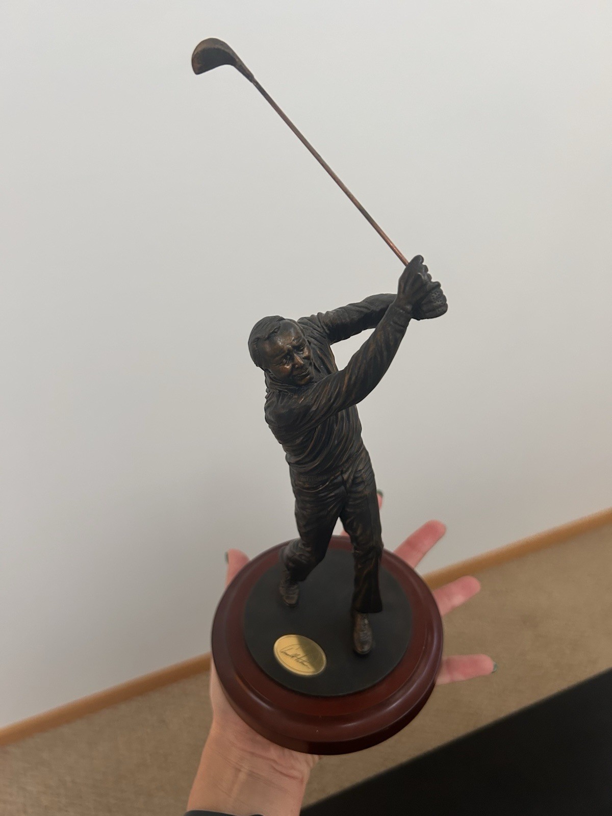 Arnold Palmer Farewell Bronze Sculpture Figurine Danbury Mint Home Office Décor