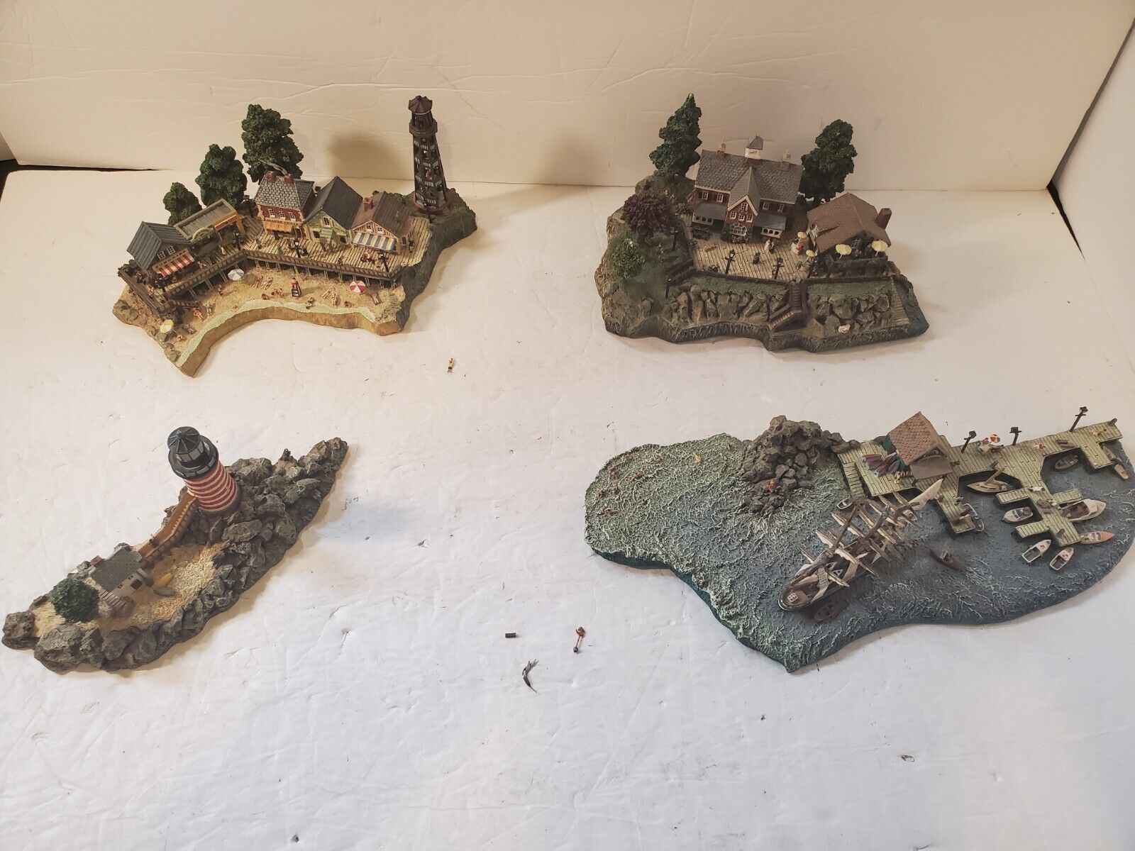 Danbury Mint Lighthouse Point 4 Piece set Colin Gough Fisherman’s Cove - READ