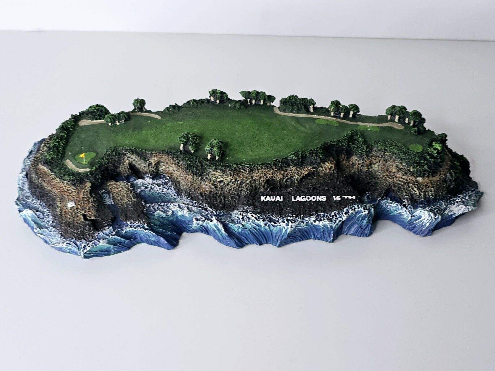 1995 Danbury Mint - Legendary Golf Holes - 16th At Kauai Lagoons