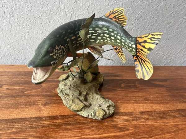 Danbury Mint Great Northern Pike By George Kruth - See Description