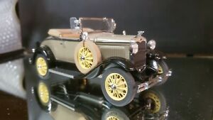 Danbury Mint 1931 Ford Model A Roadster With Original Box 1:24