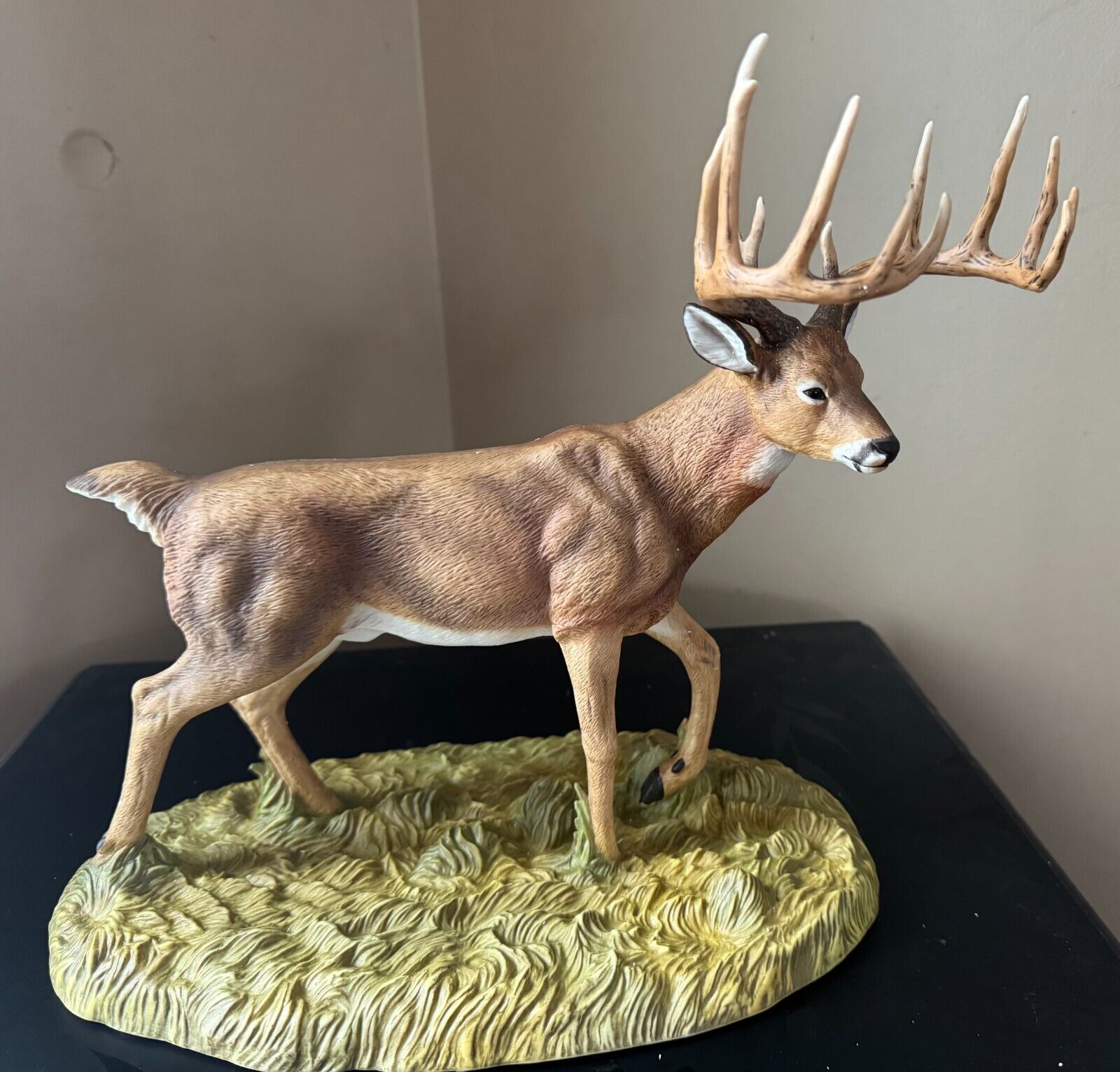 New ListingDanbury Mint- The Hanson Buck by Ron Van Gilder- Includes wood base & COA -Rare!