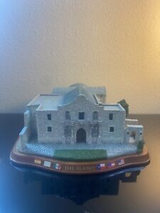 RARE DANBURY MINT THE ALAMO BUILDING REPLICA SAN ANTONIO TEXAS SOUVENIR