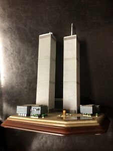 Danbury Mint Twin Towers WTC 911 Commemorative 9"