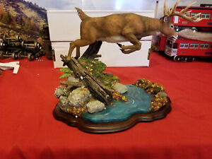 DANBURY MINT WILDLIFE TAKING FLIGHT LARGE BUCK JUMPING A STREAM LN ORIG. BOX