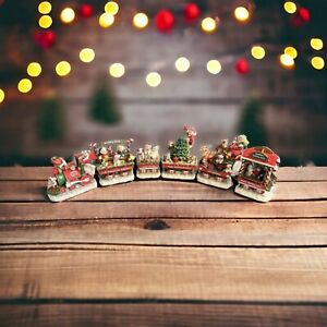 Danbury Mint Bulldog Christmas Express Train Pre-Owned Complete Set Of 6 Dogs