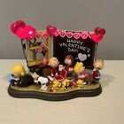 THE PEANUTS BE MY VALENTINE! DANBURY MINT LIGHTED FIGURINE 9 1/2" WIDE X 6" TALL