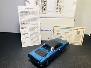 DANBURY MINT 1968 PLYMOUTH ROAD RUNNER HT W/DOCS NIB GREAT PAINT RARE NO APOLOGY