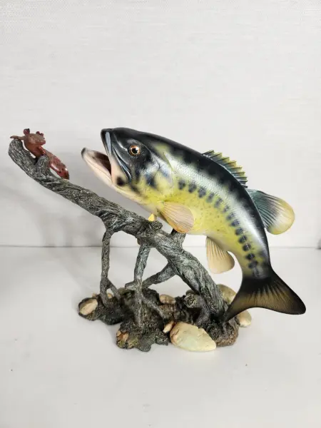 New ListingVtg Danbury Mint No Escape & Sudden Strike Bigmouth Bass George Kruth Sculpture