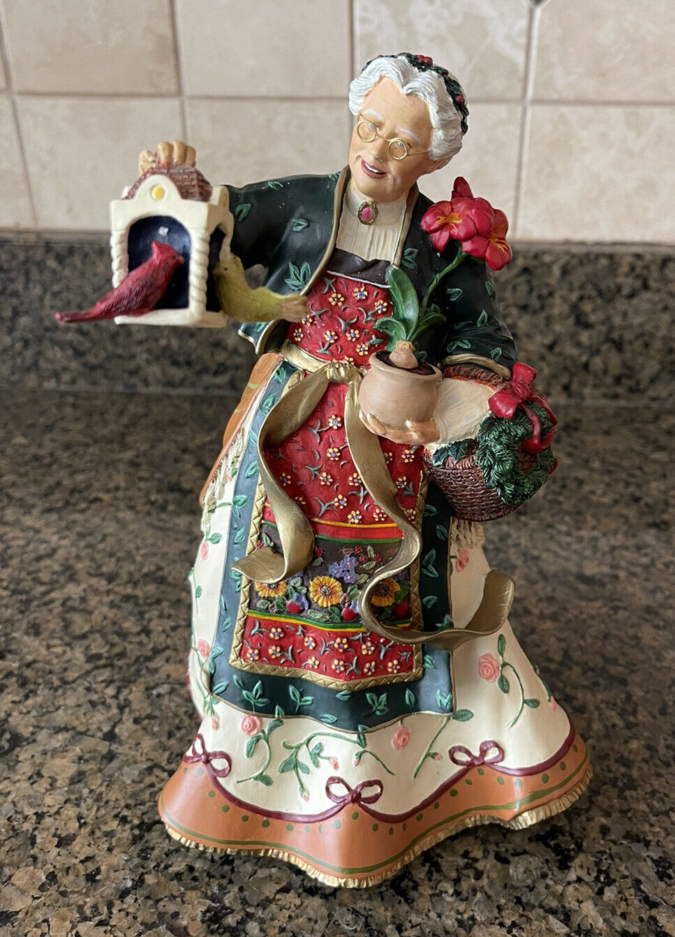 Mrs Santa Claus Nature’s Santa Danbury Mint by Lena Liu Figurine