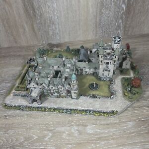 Danbury Mint Balmoral Castle UK Monarch Scottish Castles of British *Wear
