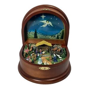 Danbury Mint "The Nativity" Wooden Music Box Playing Silent Night Box In Box