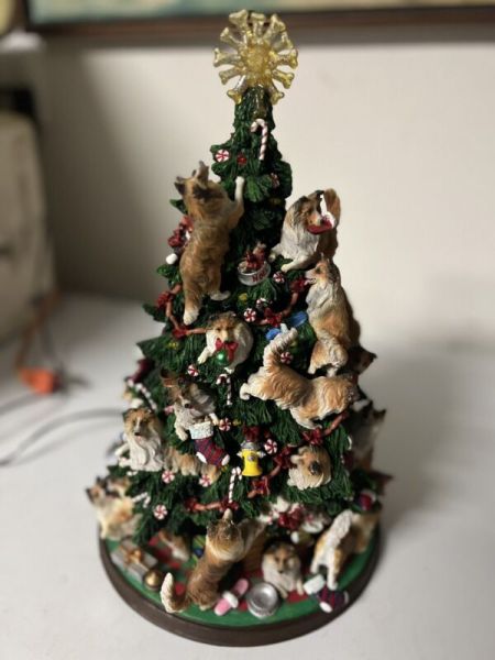 The Danbury Mint Sheltie Dog Lighted Figurine Christmas Tree Sheepdog Shetland