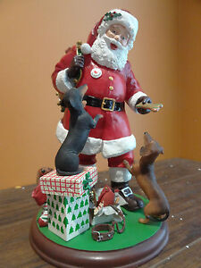 Danbury Mint Santa Claus Little Dachshund Wiener Dog Christmas Figurine Statue