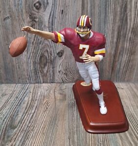 DANBURY MINT JOE THEISMANN  NFL WASHINGTON REDSKINS STATUE FIGURINE Few Scratch