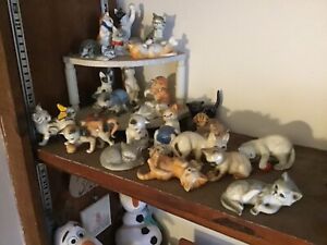Cats of Charcter Danbury Mint Complete Set of 25 Bone China Figurines