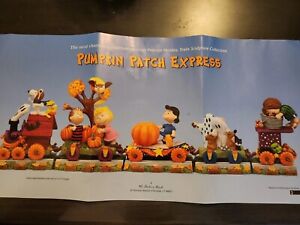 Danbury Mint 5 Piece Peanuts Halloween Train