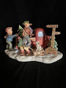 MI Hummel Danbury Mint ‘ Christmas Traditions  ‘ Figurine
