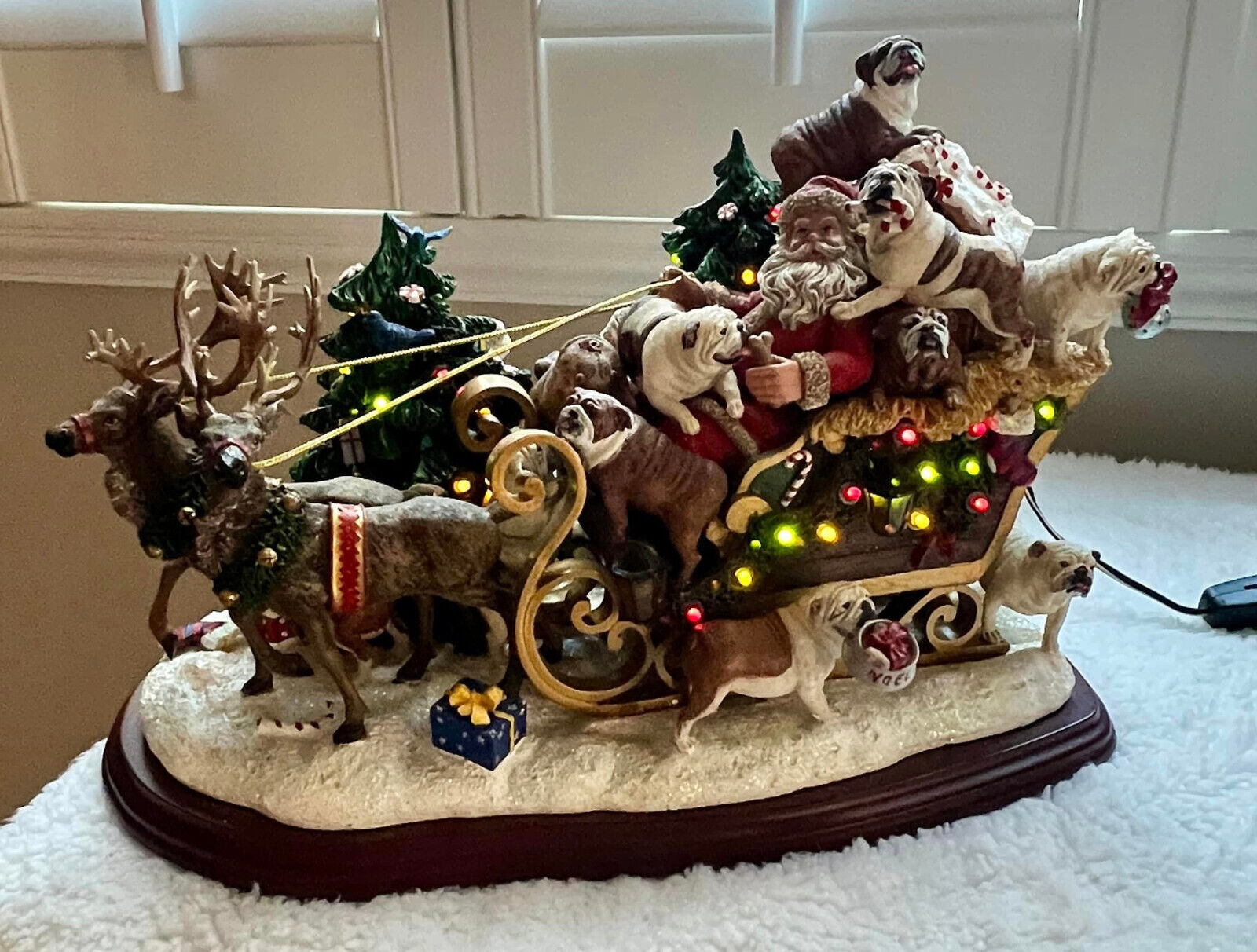 Danbury Mint Christmas Bulldogs Santa Sleigh Reindeer Tree RARE Vintage 18 Dogs