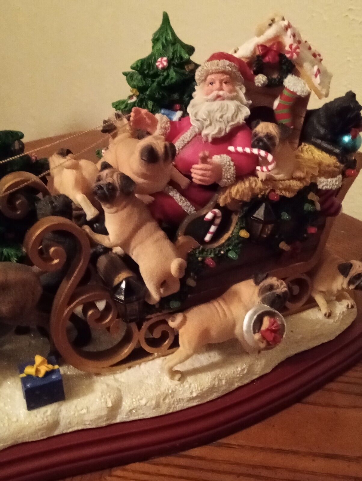Danbury Mint Pug Dogs Christmas Santa’s Sleigh Rare Retired Limited