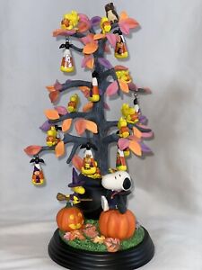Danbury Mint Snoopy's Trick or Treat Tree Rare ~ Halloween ~ Charlie Brown
