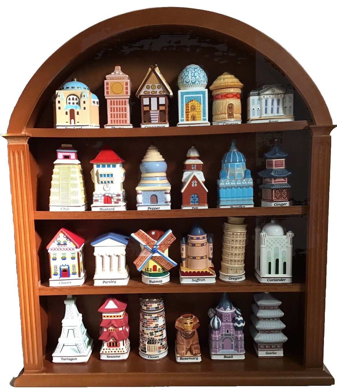 Danbury Mint Spices Of The World 24 Piece With Display Case