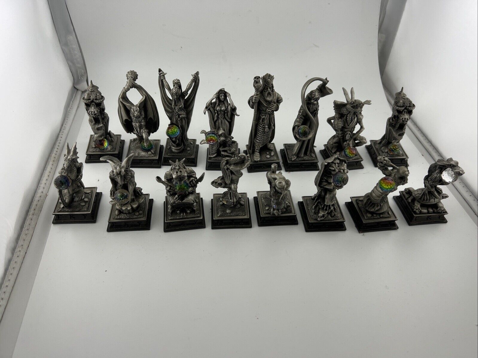 Danbury Mint Army Of Darkness Chew Pieces And Display Case