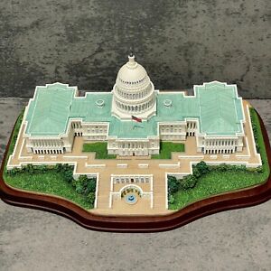 Vintage The U.S. Capitol Washington D.C Sculpture Danbury Mint NEW Original Box