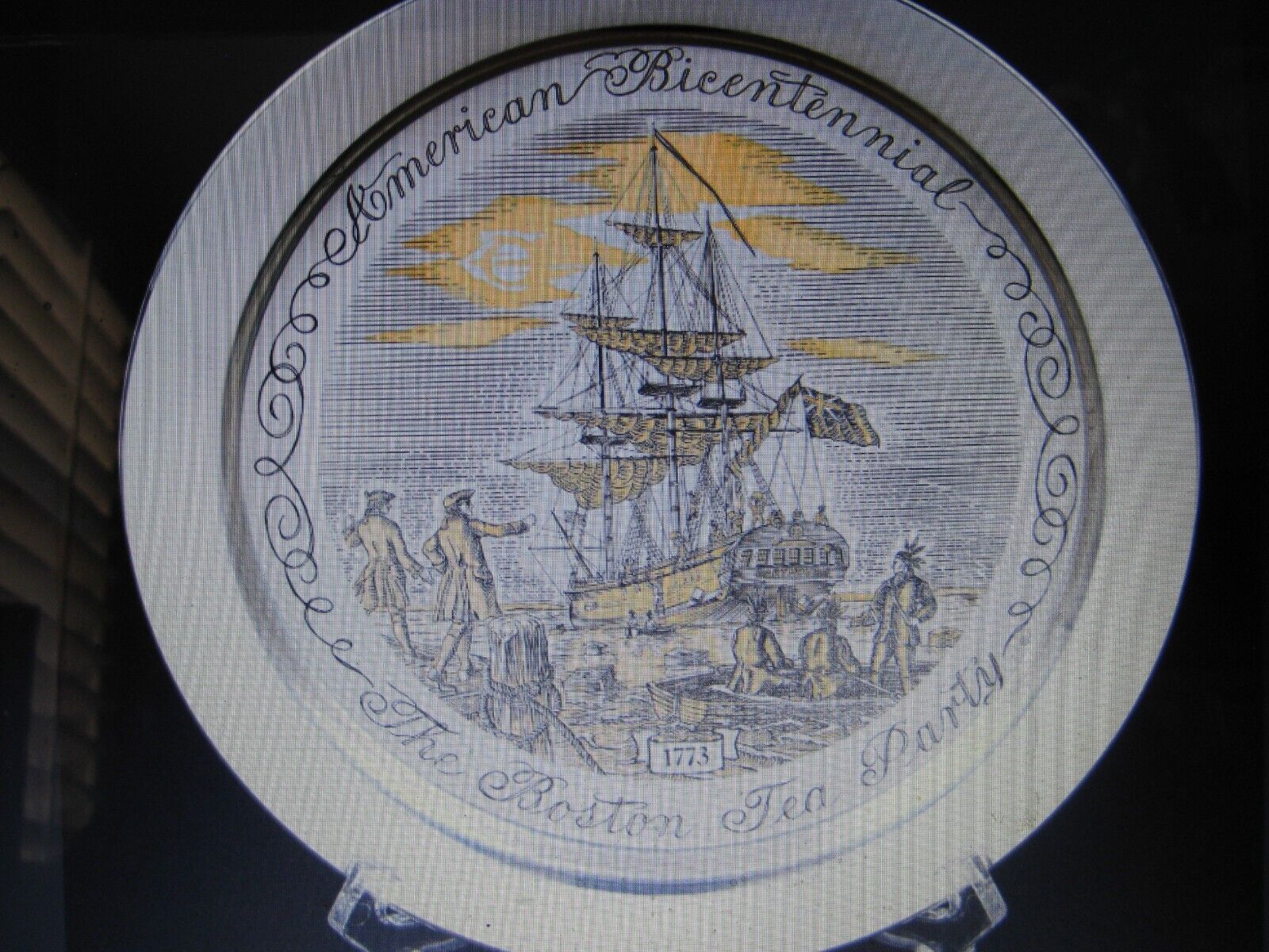 Danbury Mint The Boston Tea Party 1773 Sterling Silver 24k Gold Collectors Plate