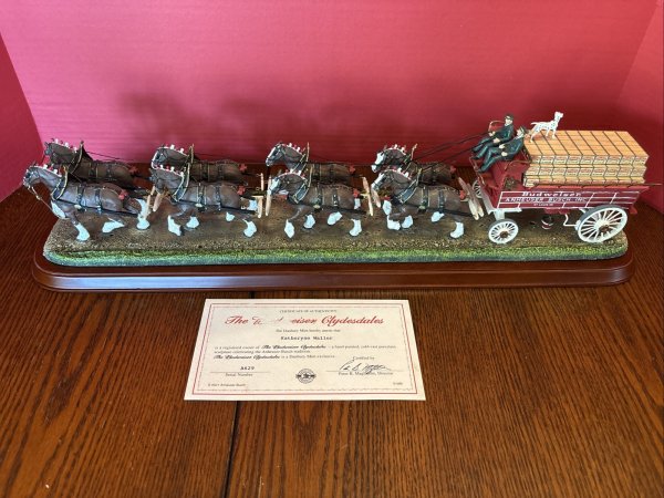 2001 DANBURY MINT "THE BUDWEISER CLYDESDALES" Wagon Figurine ANHEUSER BUSCH