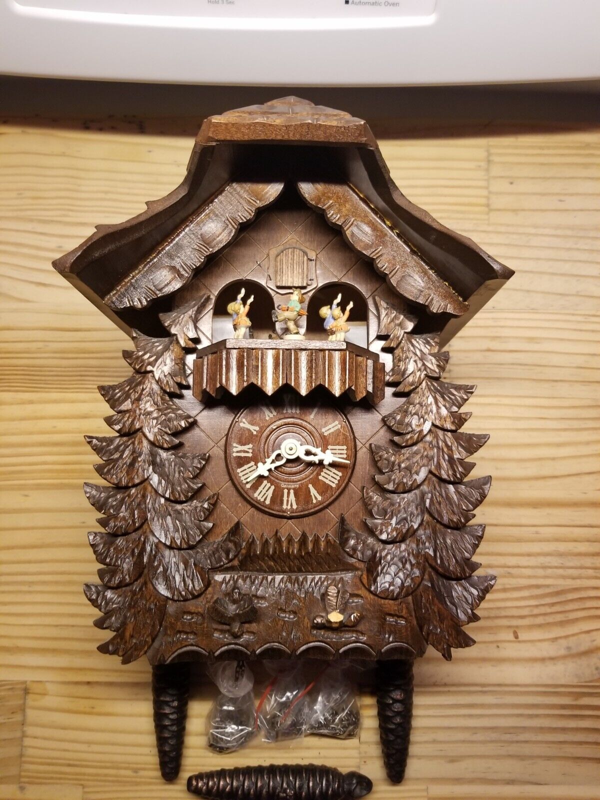 NICE Vintage 90s M.I. Hummel and Danbury Mint German Musical Cuckoo Clock