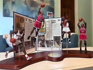 Danbury Mint Michael Jordan Figurines and 22kt Gold Cards in Original Box