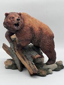Danbury Mint "Heavyweight Champ" by Nick Bibby Grizzly Bear Statue