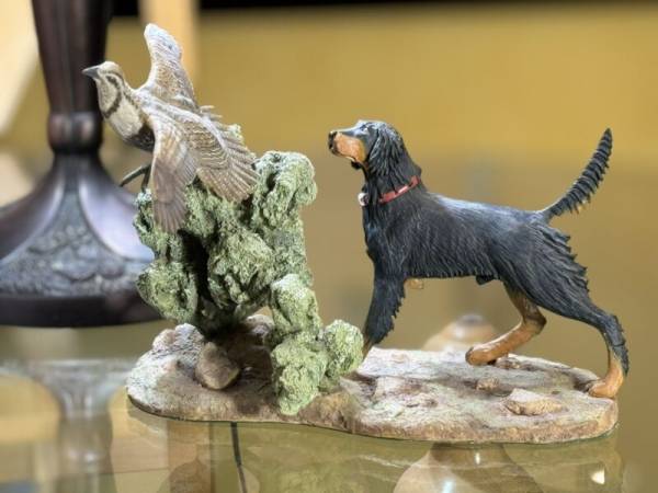 DANBURY MINT "AMBUSHED" by STAN BENTALL Gordon Setter Grouse Hunting Sculpture