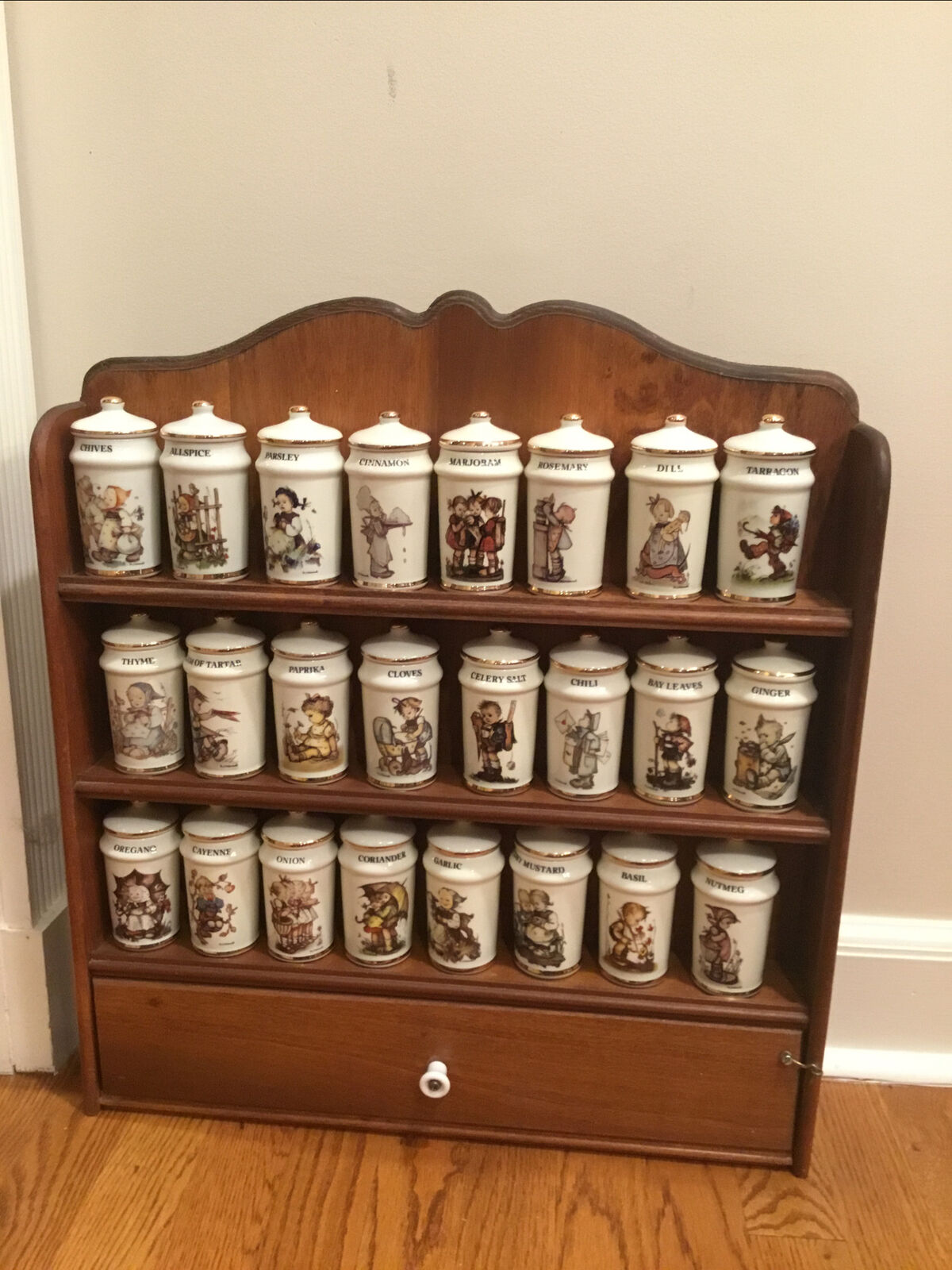 Hummel Danbury Mint 1987, Switzerland Complete Set 24 Spice Jars & Wood Rack