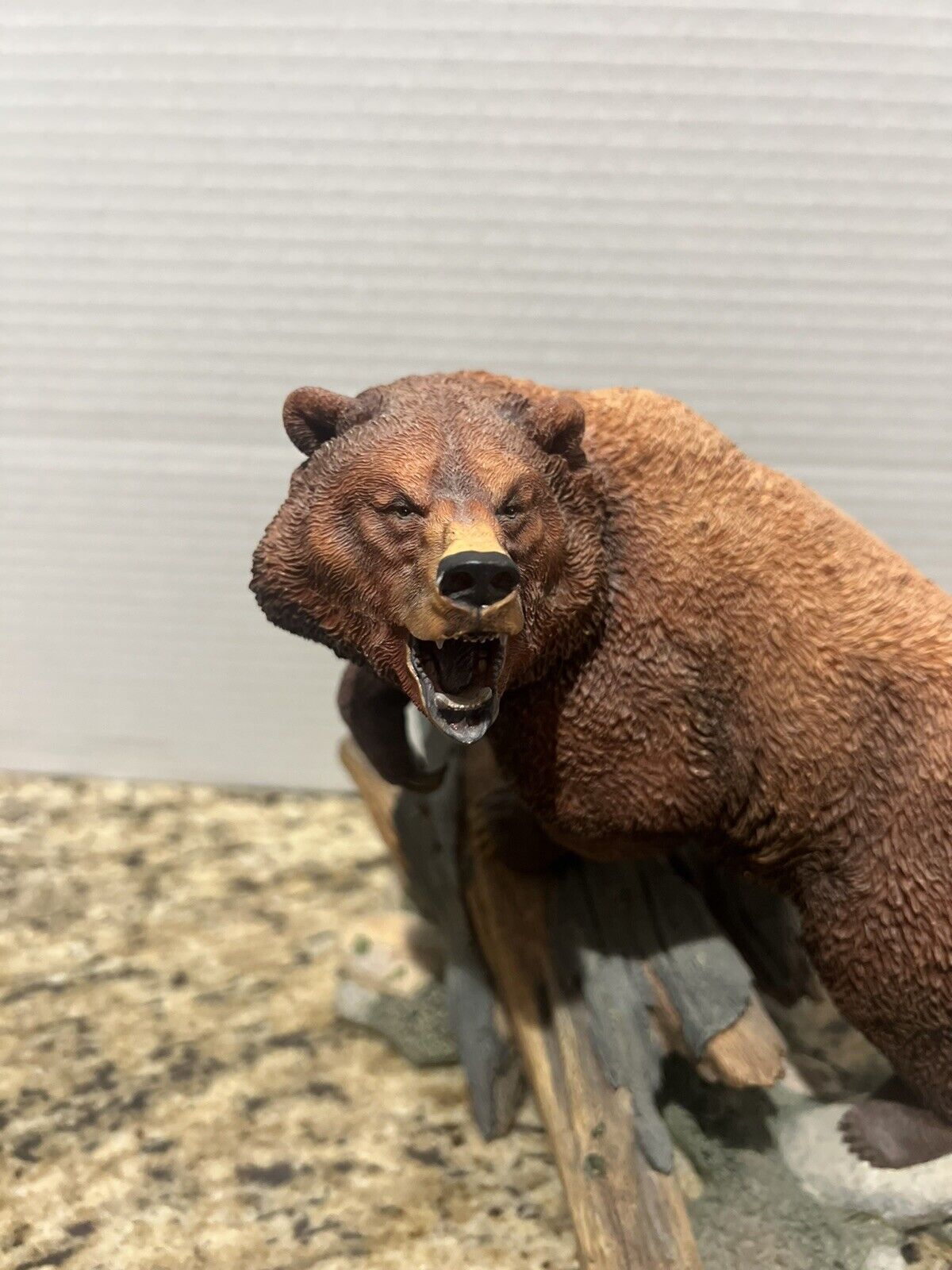 RARE Vintage Danbury Mint "Heavyweight Champ" by Nick Bibby Grizzly Bear Statue